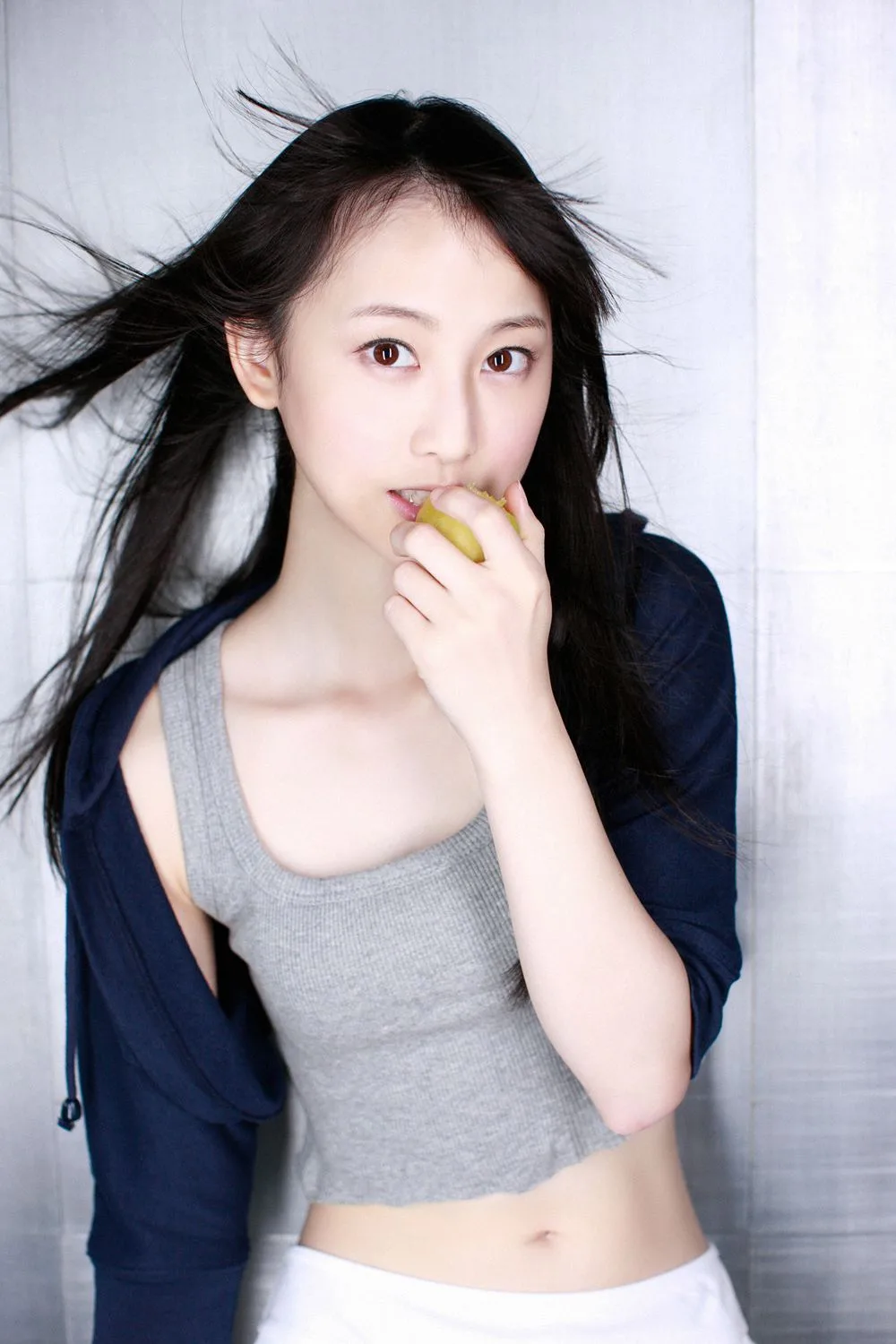 [YSWeb] Tập 421 Sách ảnh "Beauty Rena" của thành viên Rena Matsui nhóm SKE48 - 57